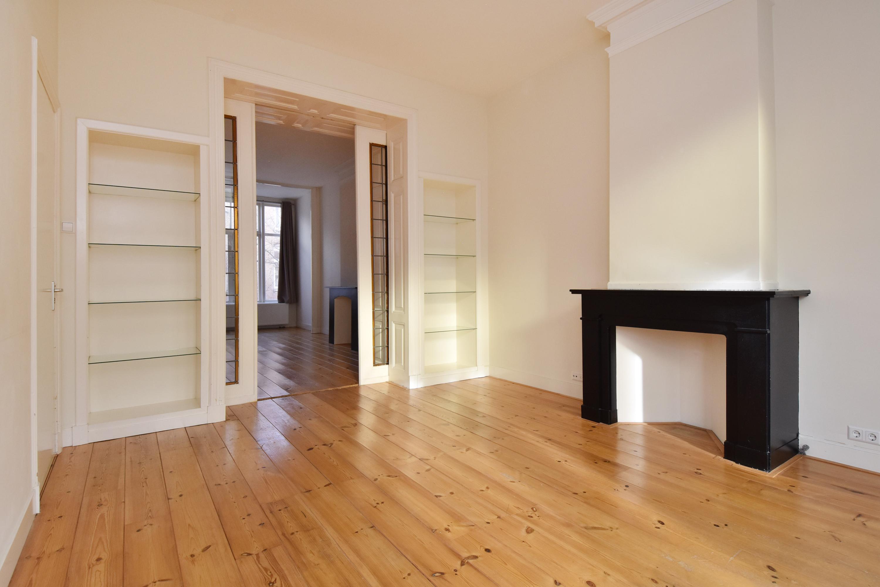 Edisonstraat 129 'S-GRAVENHAGE