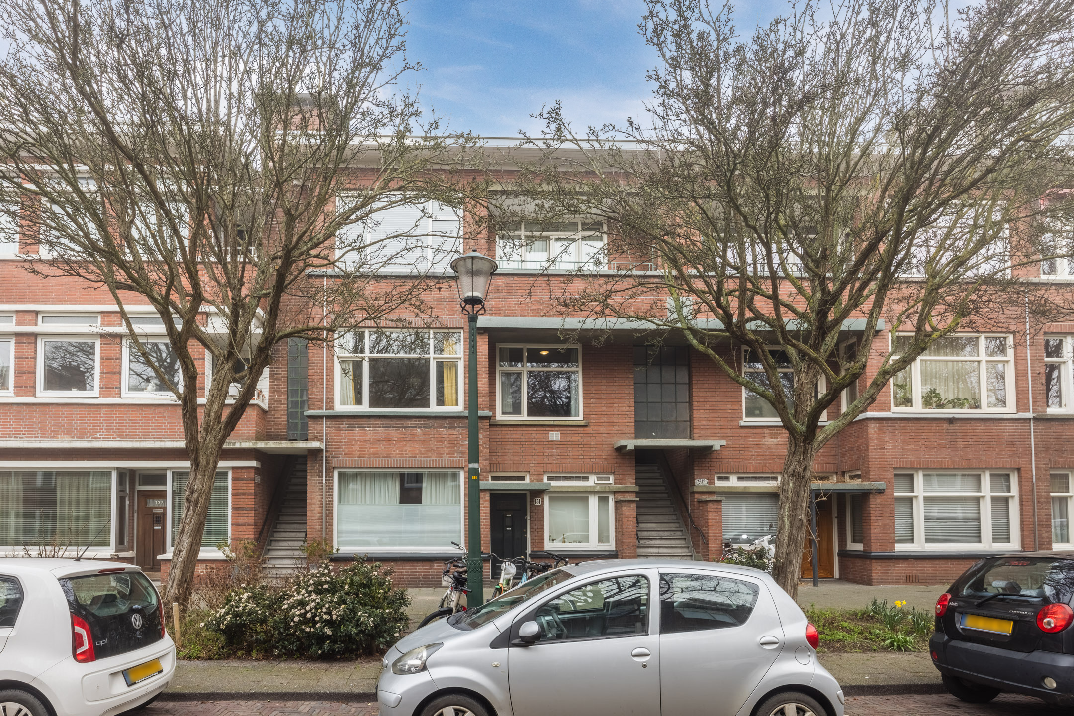 Perenstraat 129 'S-GRAVENHAGE