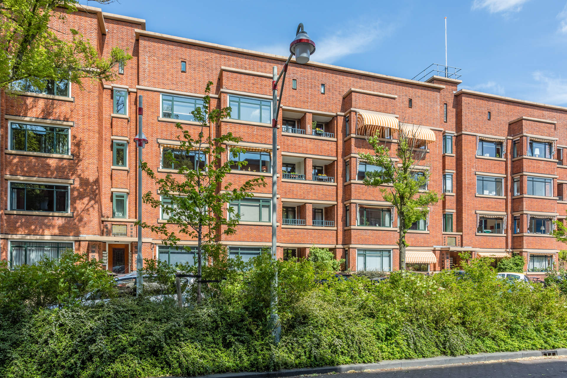 Louis Couperusplein 61 'S-GRAVENHAGE